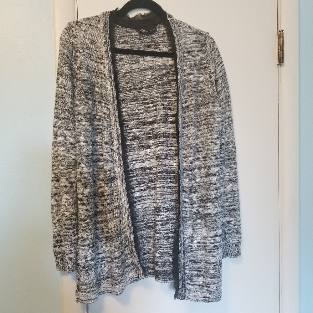 AGB sz L Cardigan w Chiffon Trim